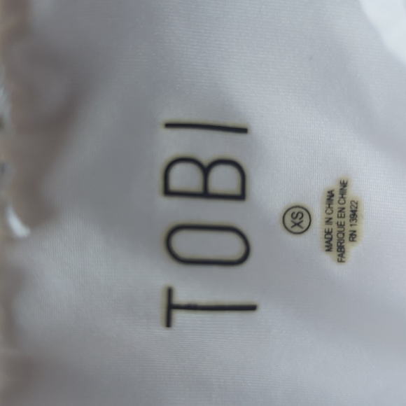 TOBI.  'Belong to You.' High-Cut One-piece  Floral Swimsuit. Size XS. - Picture 4 of 8